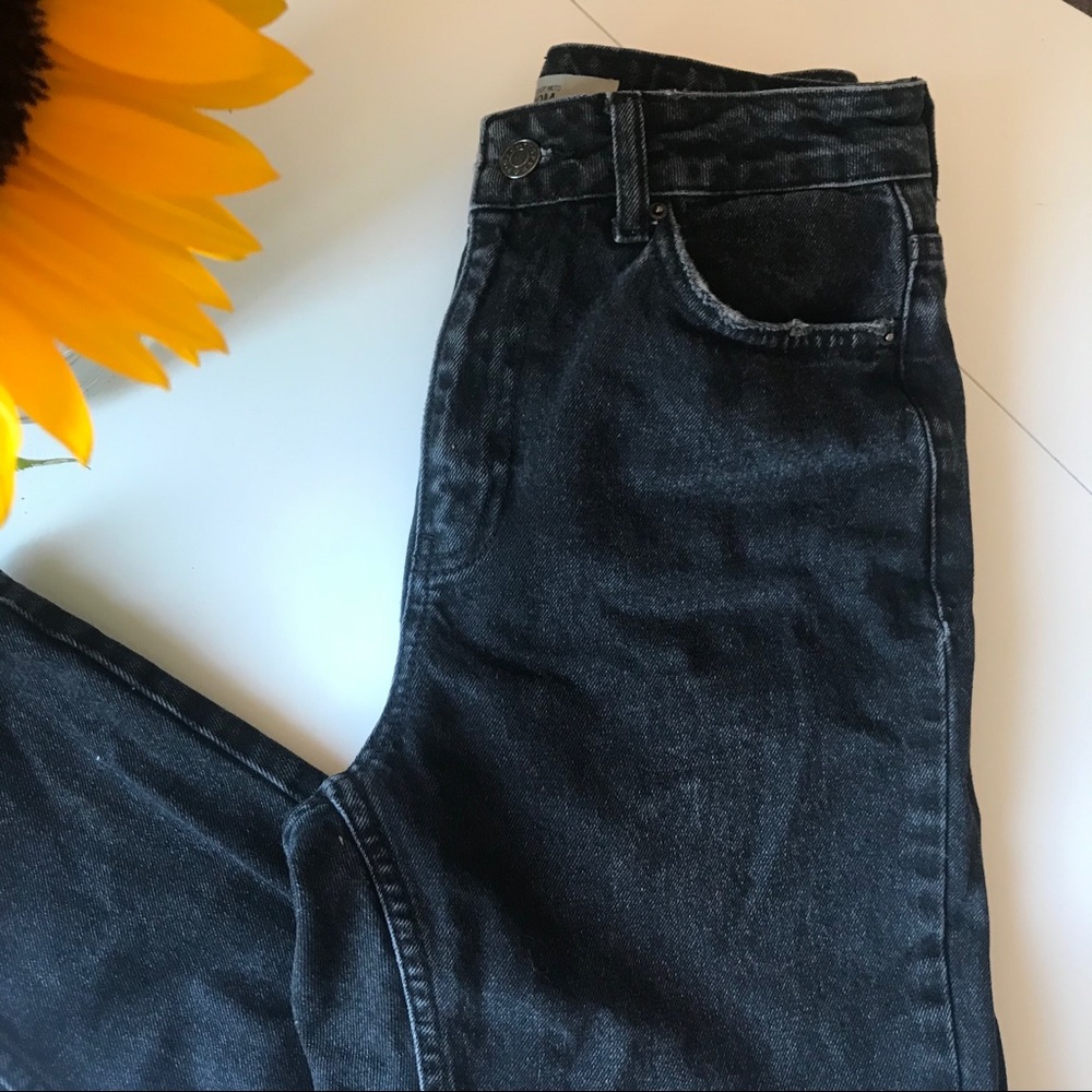 Topshop Moto Washed Black Denim Mom Jeans - Picture 3 of 5